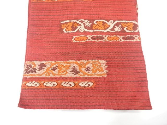  アンティーク　横段に葡萄唐草模様織り出し名古屋帯（着用可）